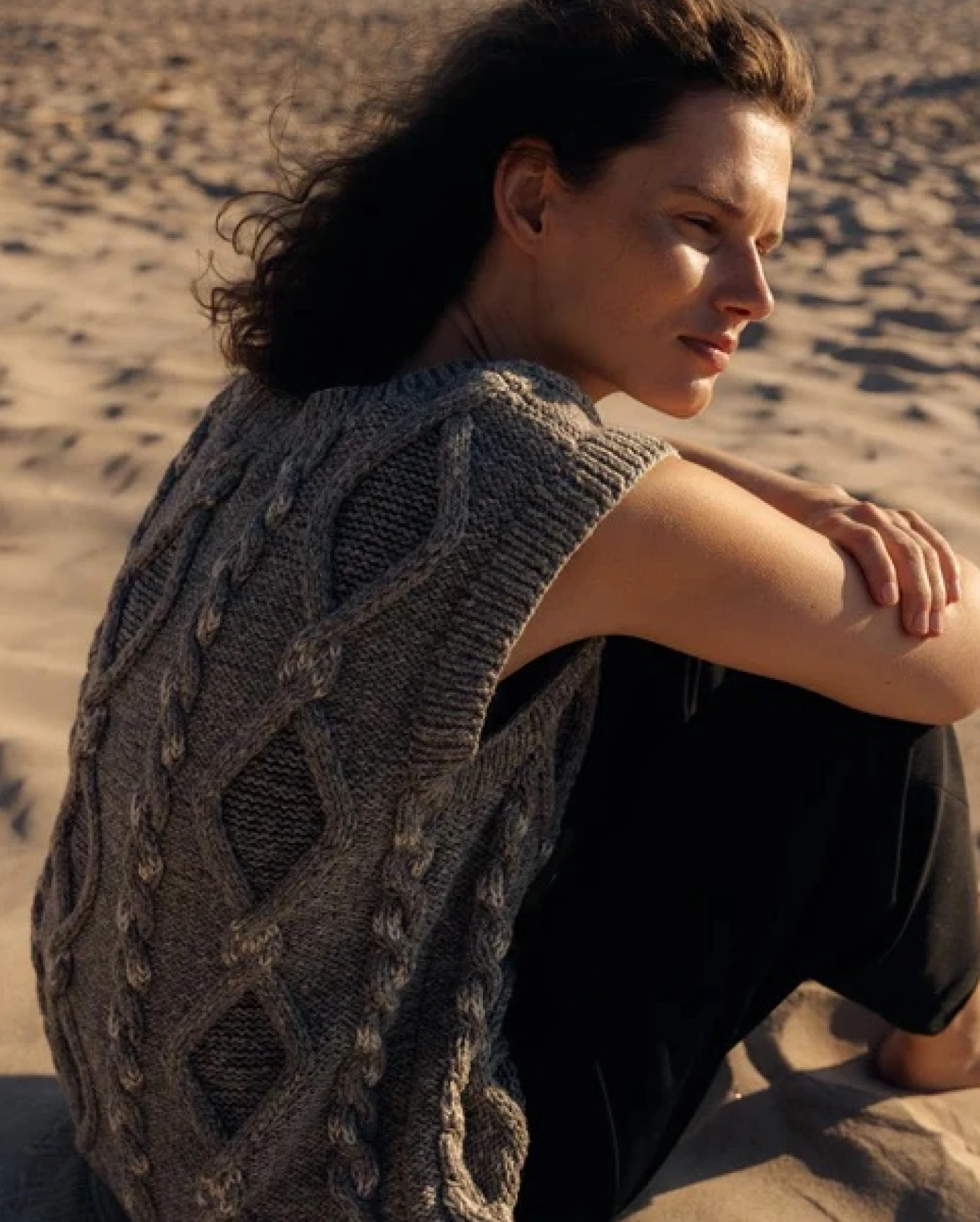 Textured charcoal knitwear